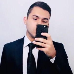 Meet your Posher, Luis